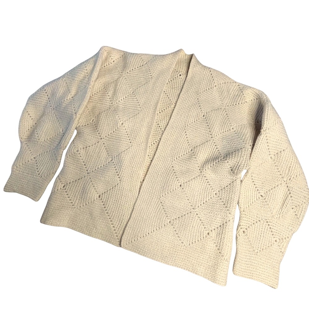 Vtg Handmade Cardigan M Cream Wool Diamond Crochet